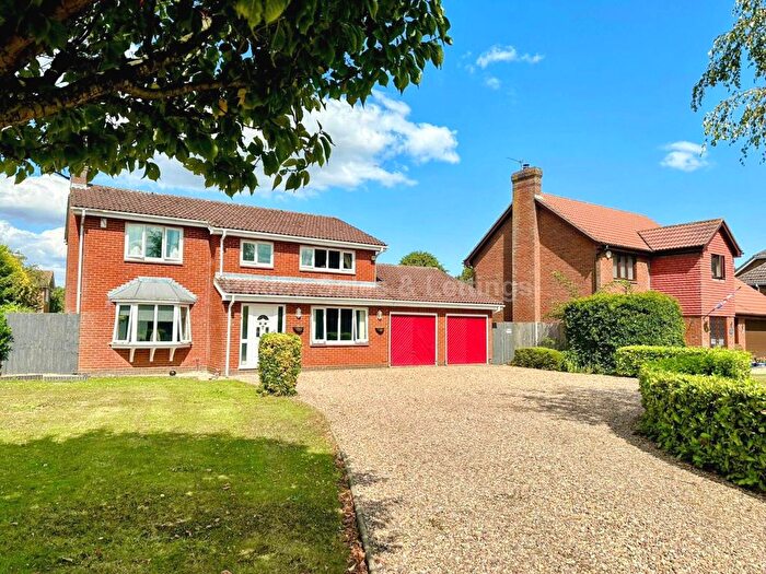 4 Bedroom Detached House For Sale In Town Drove, Spalding, PE11