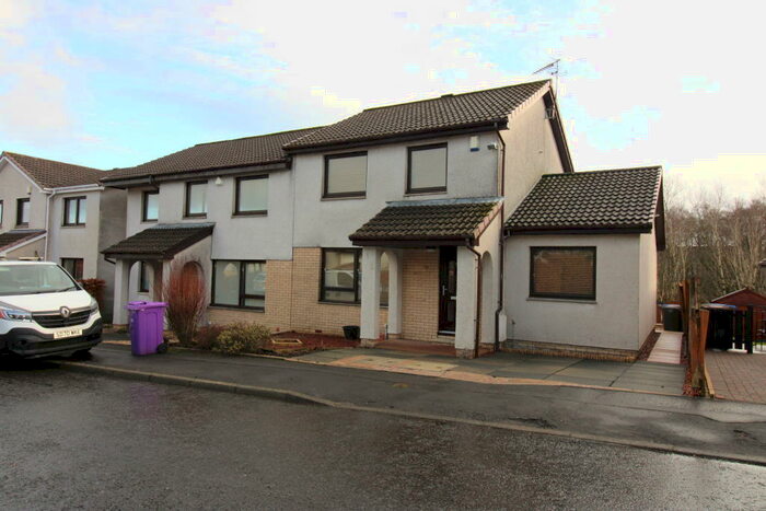 4 Bedroom House To Rent In Castle Grove, Kilbirnie, KA25