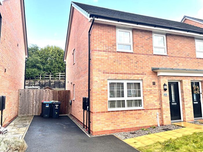 3 Bedroom House To Rent In Violet Grove, Northwich, CW8