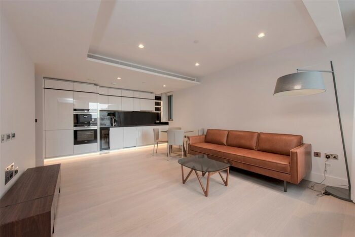 1 Bedroom Flat To Rent In The The Corniche, Albert Embankment, London, SE1