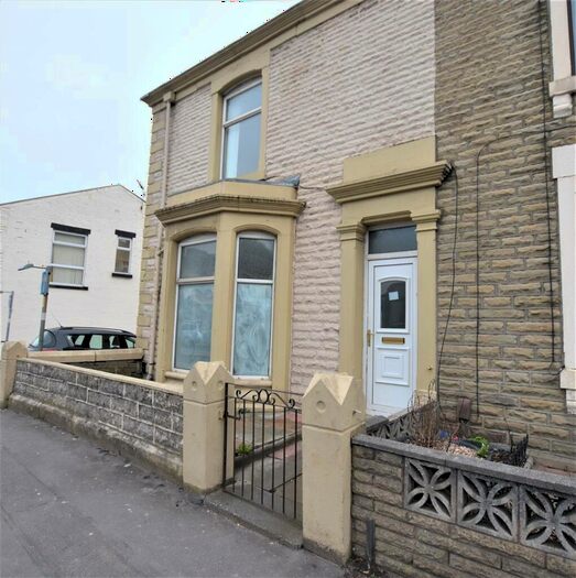 3 Bedroom House To Rent In Bolton Road, Blackburn, BB2