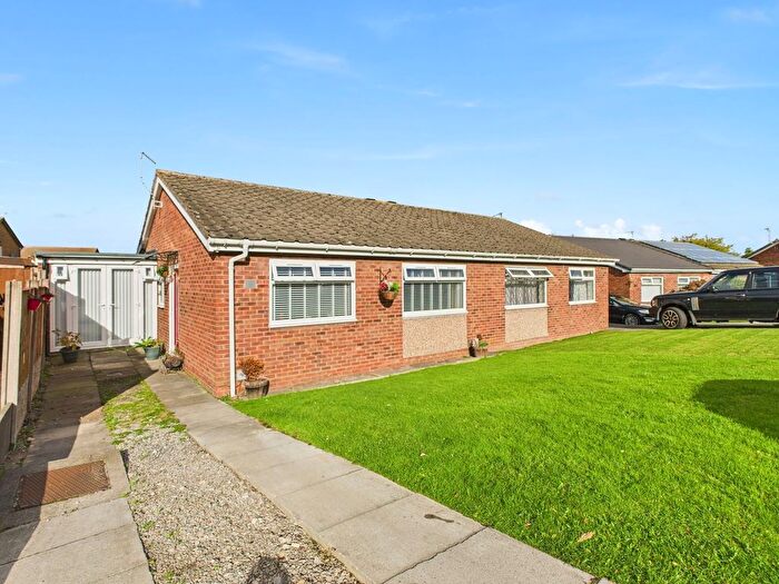 2 Bedroom Bungalow For Sale In Carlyon Way, Halewood, Liverpool., L26