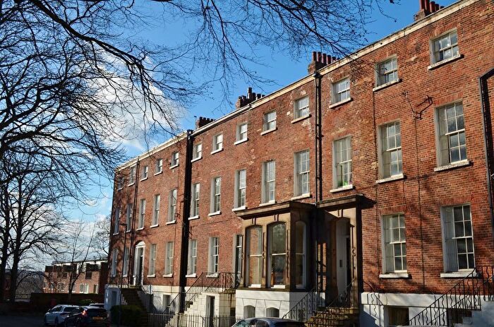 2 Bedroom Flat To Rent In St. Johns Square, Wakefield, WF1