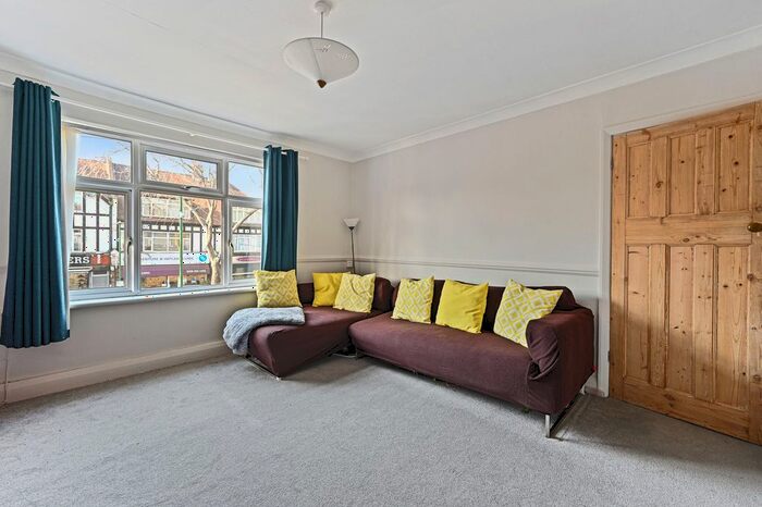 1 Bedroom Flat To Rent In Banstead Road, Carshalton, SM5