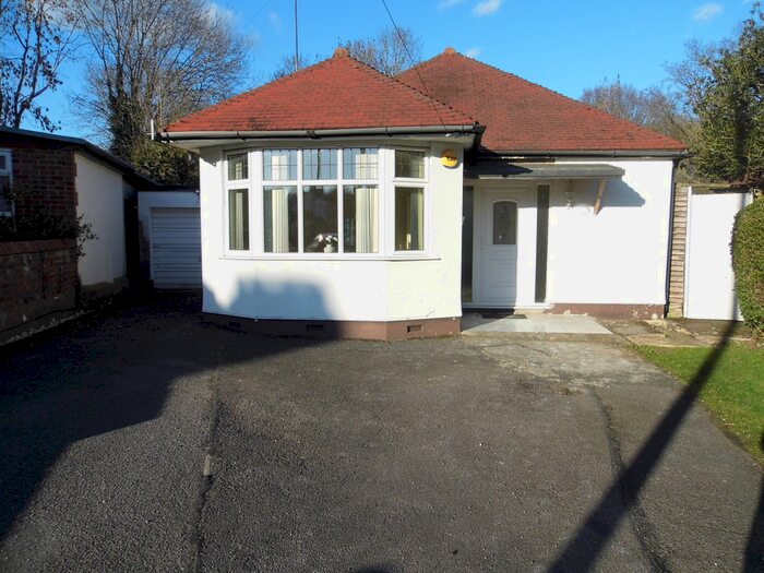 2 Bedroom Bungalow To Rent In Southbourne Close, Pinner, HA5