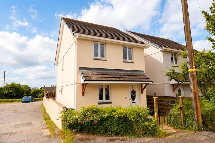3 Bedroom Detached House For Sale In School Road, Summercourt, TR8