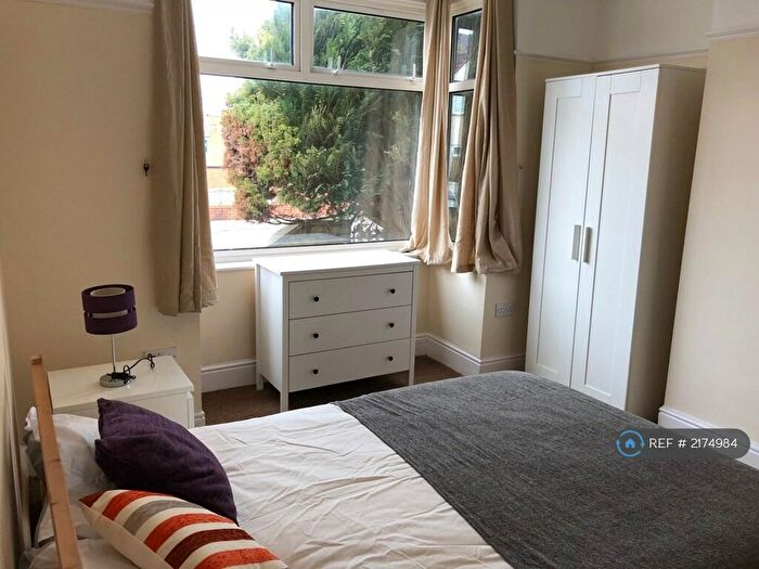 4 Bedroom Terraced House To Rent In Enfield Road, Bristol, BS16