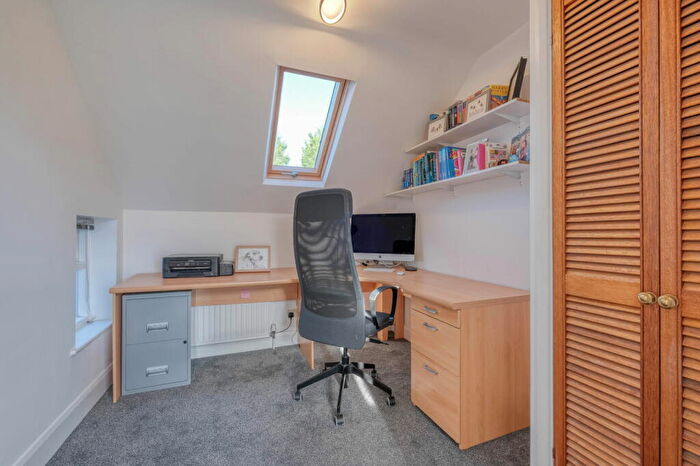 4 Bedroom Detached House For Sale In Lower Shepley Lane, Lickey End, Bromsgrove, B60