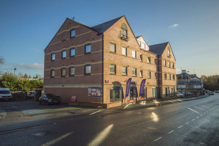 1 Bedroom Apartment To Rent In Millbank Court, Kidderminster, DY11