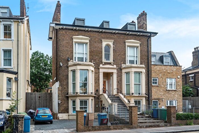 2 Bedroom Flat To Rent In Peckham Rye, Peckham, London, SE15