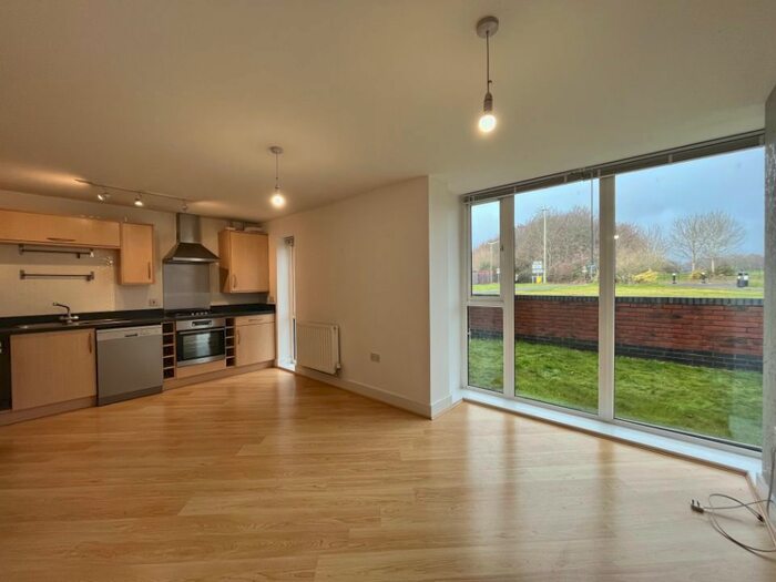 2 Bedroom Flat To Rent In Faringdon Court, Basingstoke RG24