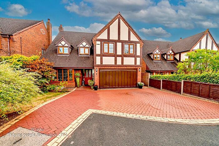 5 Bedroom Detached House For Sale In Grange Court, Hixon, Stafford, ST18