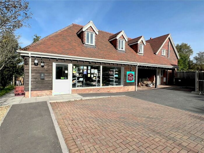 1 Bedroom Apartment For Sale In Church Street, Micheldever, Winchester, Hampshire, SO21