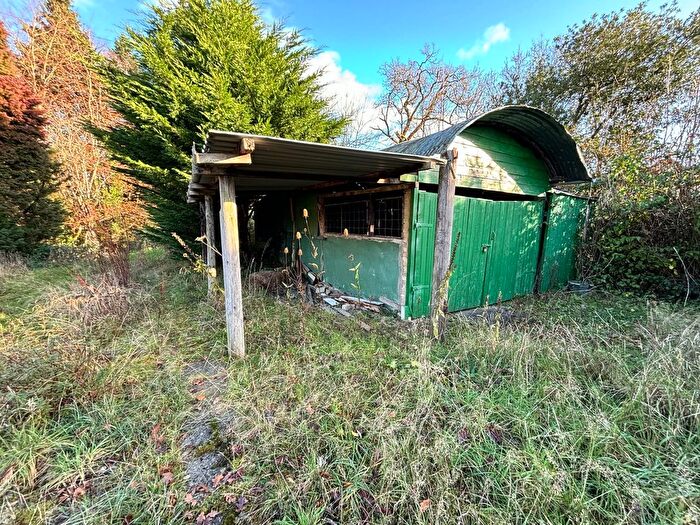 3 Bedroom Detached Bungalow For Sale In Dre-Fach Felindre, Llandysul, SA44
