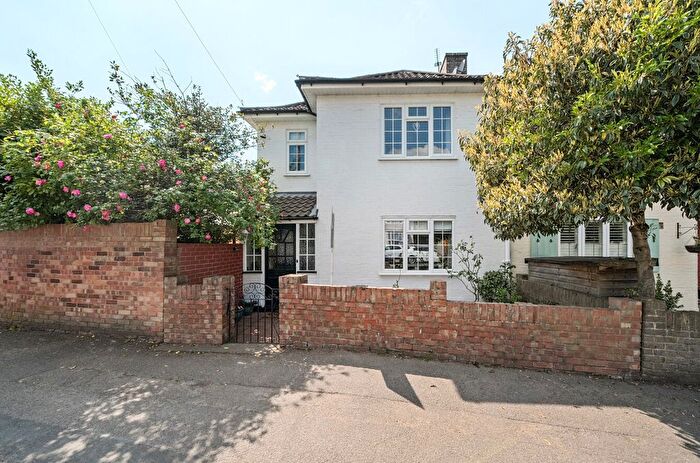 3 Bedroom Semi-Detached House For Sale In Laleham, Surrey, TW18
