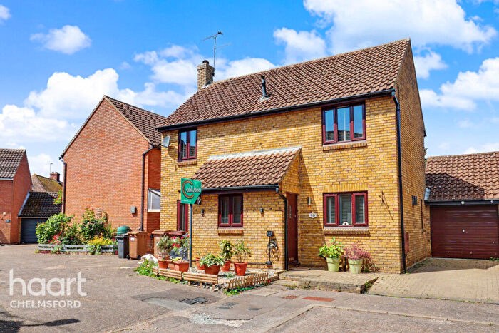 4 Bedroom Detached House For Sale In Colyers Reach, Chelmsford, CM2