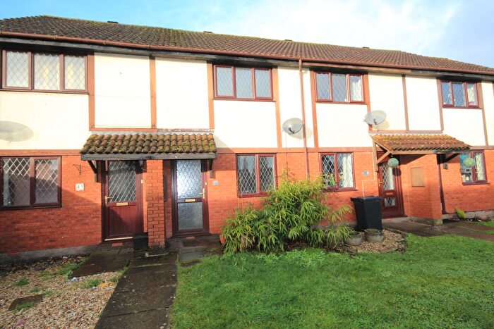 2 Bedroom Terraced House For Sale In Kings Drive, Bridgwater, TA7
