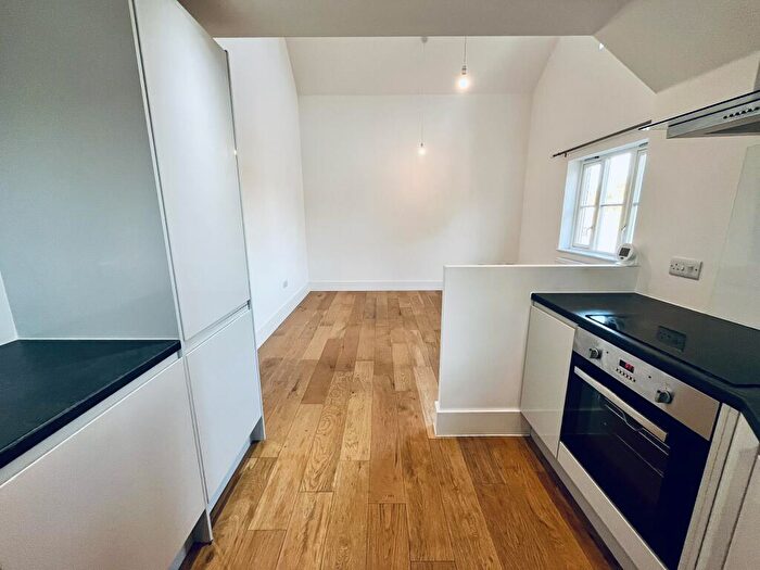 2 Bedroom Apartment To Rent In Butts Lane, Danbury, CM3