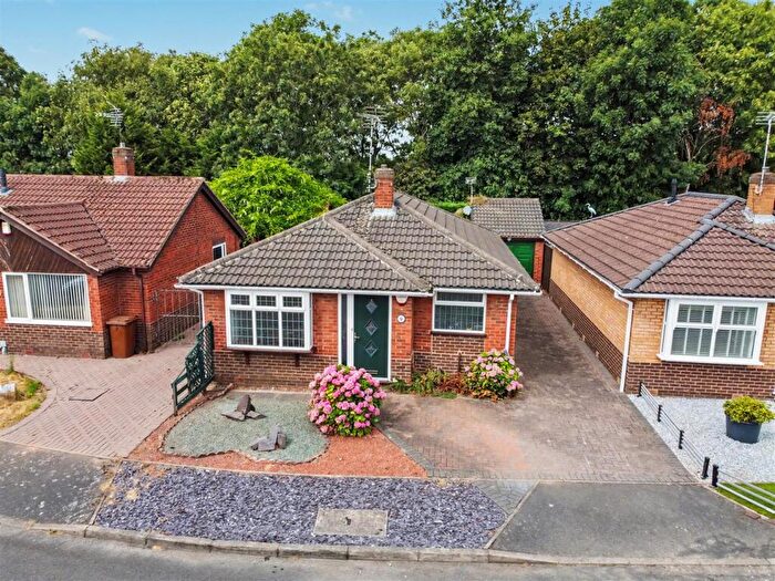 2 Bedroom Detached Bungalow For Sale In Copseside Close, Long Eaton, NG10