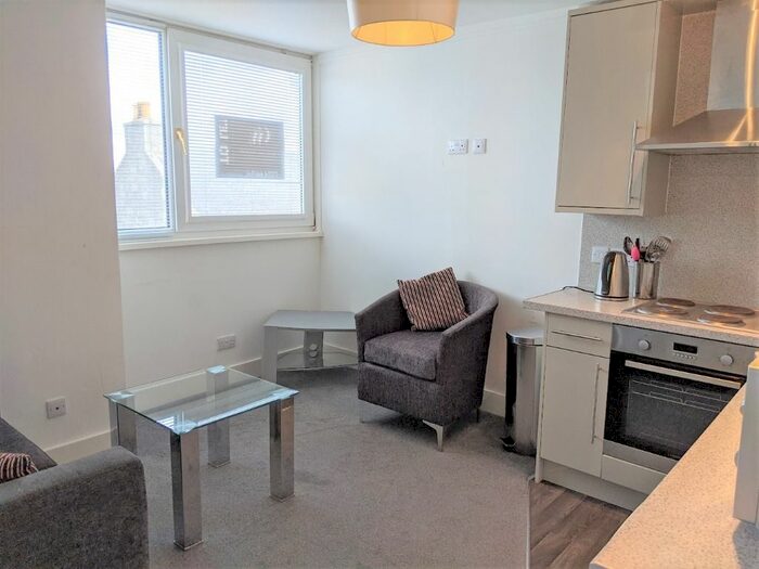 2 Bedroom Flat To Rent In Orchard Street, City Centre, Aberdeen, AB24