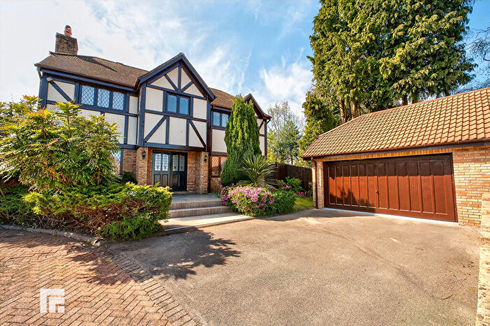 5 Bedroom Detached House For Sale In Plymouth Drive, Radyr, Cardiff, CF15