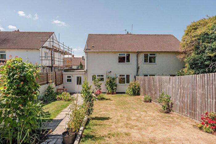 3 Bedroom Semi-Detached House For Sale In Bishop Manor Road, Manor Farm, Bristol, BS10