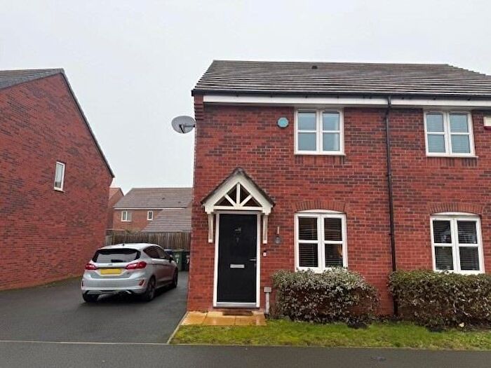 2 Bedroom Semi Detached House For Sale In Oldbury Close, Cawston, Rugby, CV22