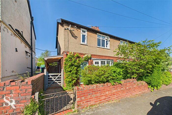 3 Bedroom Semi-Detached House For Sale In Ash Grove, Chinley, SK23