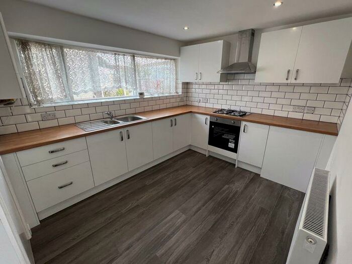 4 Bedroom End Of Terrace House To Rent In Whalley Court, Bootle, L30