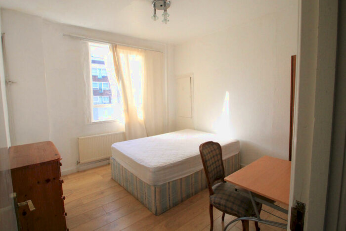 4 Bedroom Flat To Rent In Tilloch Street, Islington, N1