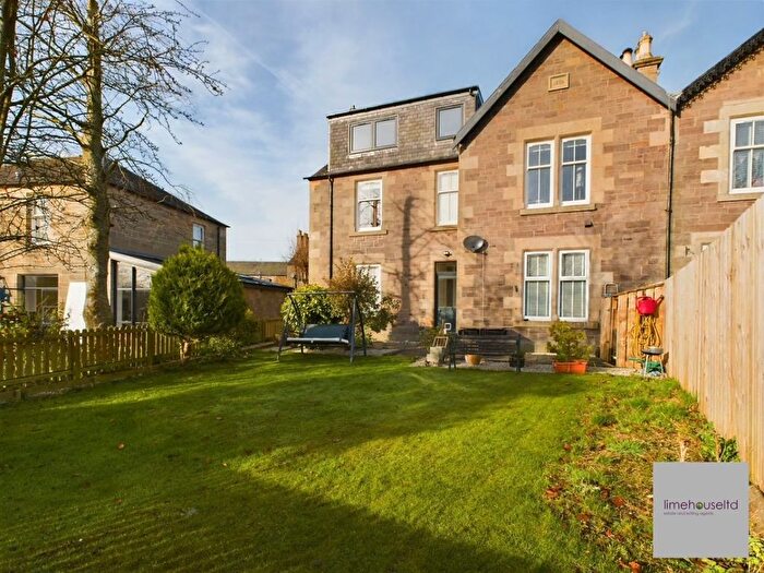 2 Bedroom Flat For Sale In Viewpark Road, Biggar, ML12