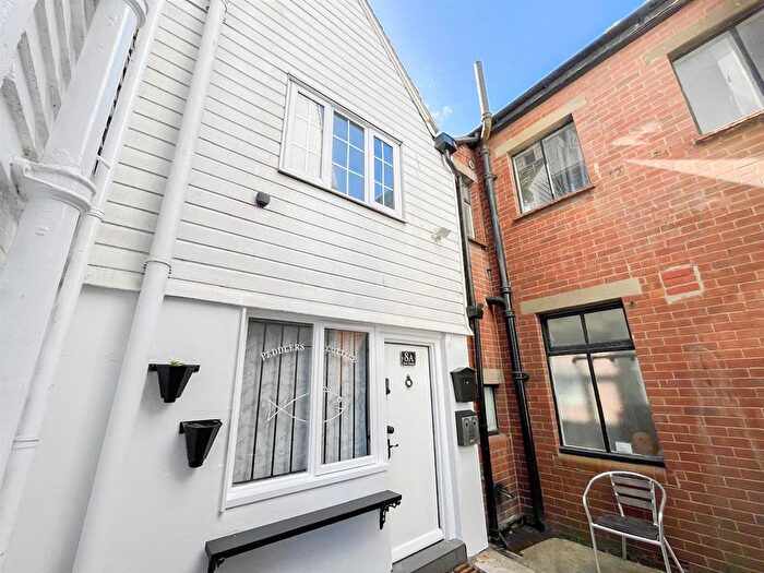 1 Bedroom Terraced House To Rent In East Parade, Hastings, TN34