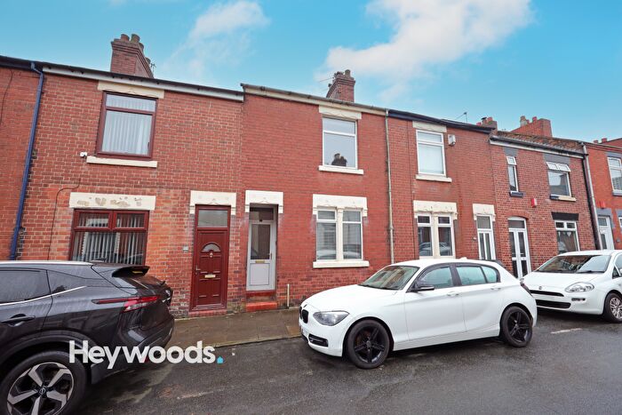 2 Bedroom Terraced House To Rent In Harris Street, Stoke-on-Trent, Staffordshire, ST4