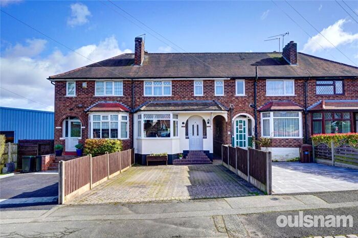 3 Bedroom Terraced House For Sale In Parsonage Drive, Cofton Hackett, Birmingham, Worcestershire, B45