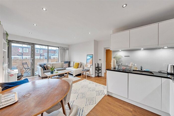 1 Bedroom Flat For Sale In Huxley House, Lawn Road, London, NW3