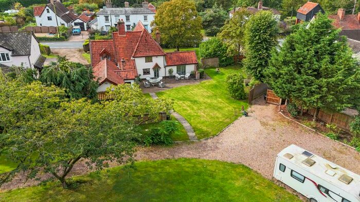 4 Bedroom Cottage For Sale In The Street, Stonham Aspal, Stowmarket, IP14