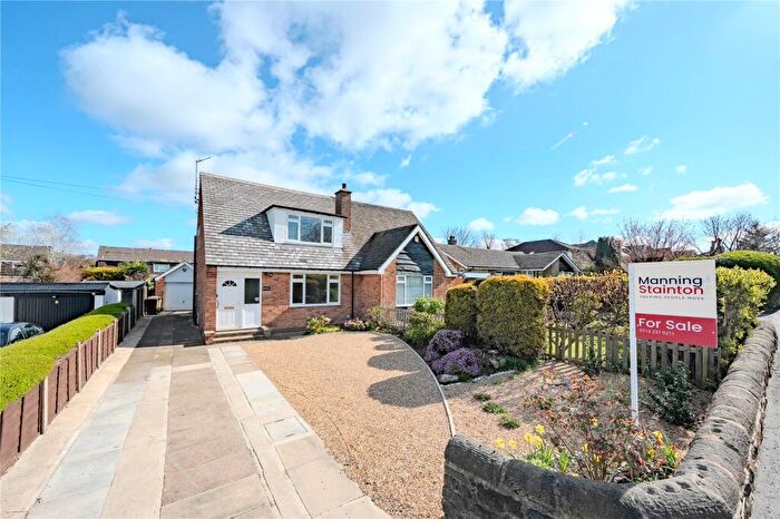 2 Bedroom Semi Detached House For Sale In King Lane, Leeds, West Yorkshire, LS17