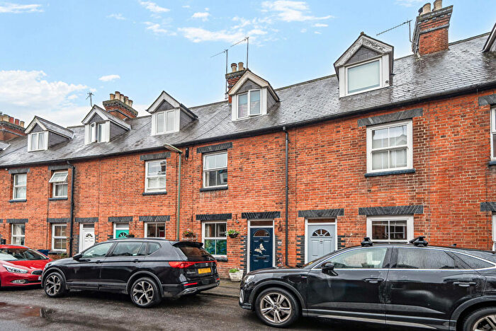 4 Bedroom Terraced House For Sale In Victoria Road, Godalming, GU7