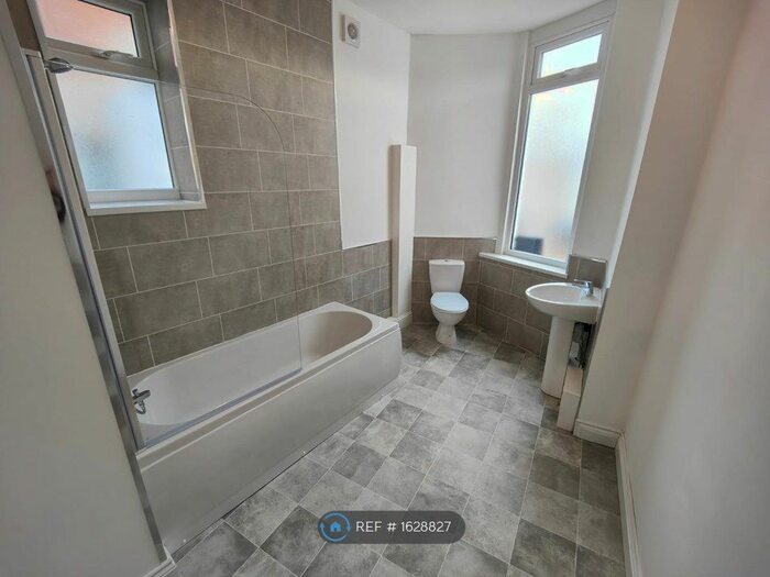 1 Bedroom Flat To Rent In Laygate, South Shields, NE33