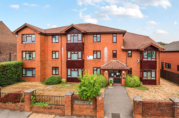 2 Bedroom Retirement Property For Sale In Francis Court, Worplesdon Road, Guildford, Surrey, GU2