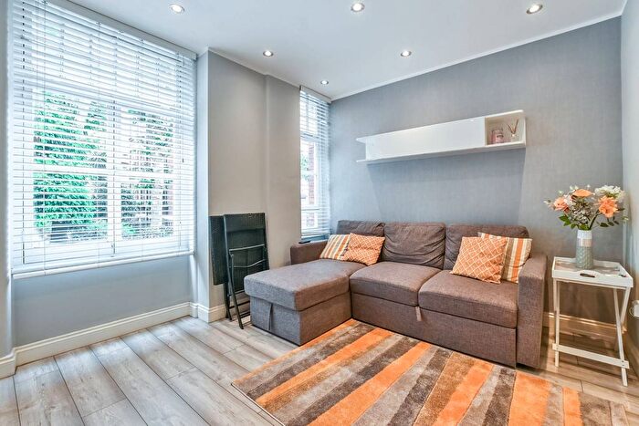 Studio For Sale In Gilbert Street, Mayfair, London, W1K