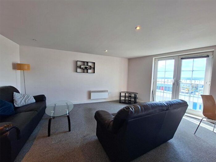 2 Bedroom Flat For Sale In Kaber Court, Liverpool, Merseyside, L8
