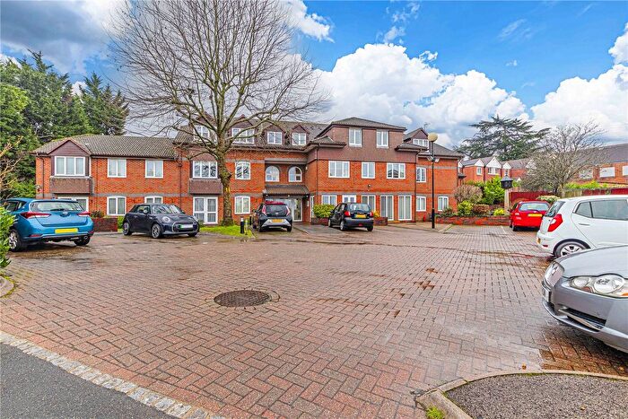 1 Bedroom Flat For Sale In Herne Court, Richfield Road, Bushey, Hertfordshire, WD23