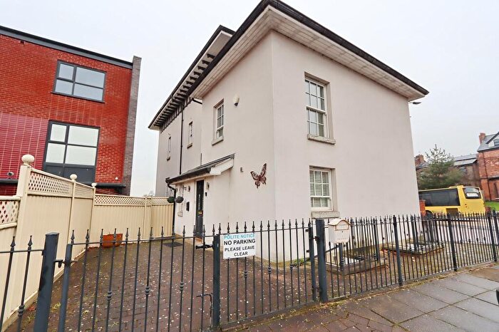 3 Bedroom House To Rent In Great Cheetham Street West, Great Cheetham Street West, M7