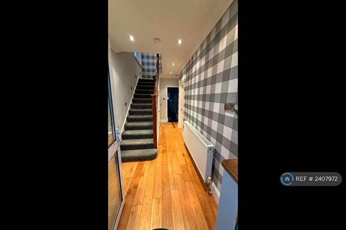 4 Bedroom End Of Terrace House To Rent In Dunster Drive, London, NW9