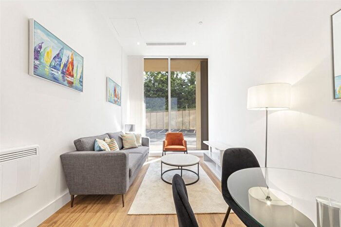 1 Bedroom Flat To Rent In Westgate House, West Gate, London, W5