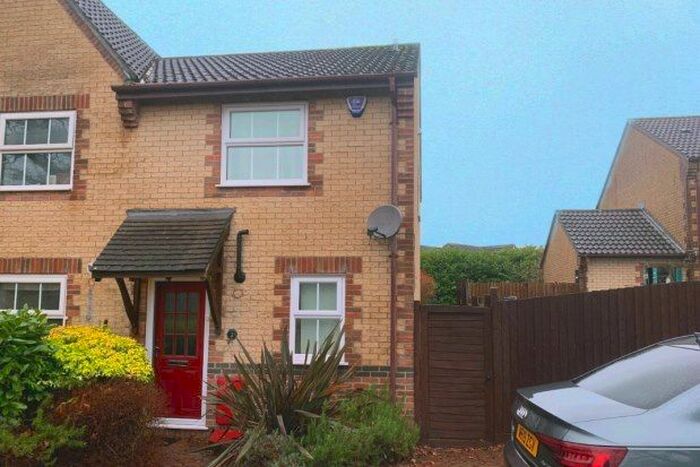 2 Bedroom Property To Rent In Webbington Road, Chippenham, SN15