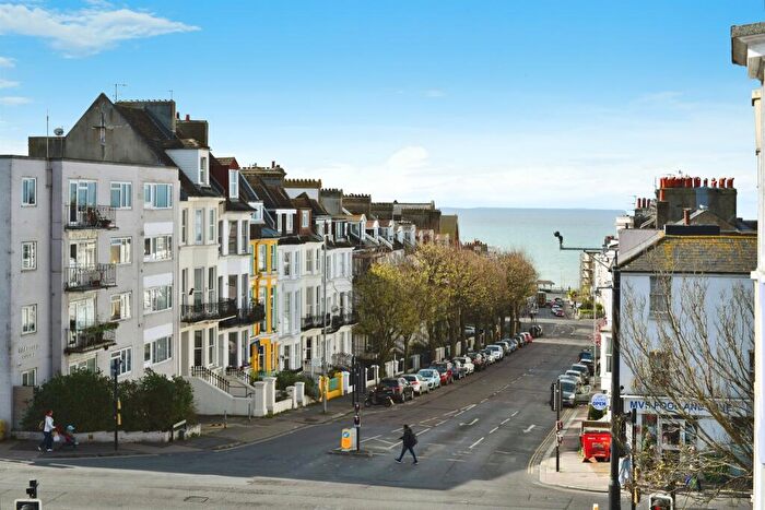 2 Bedroom Maisonette For Sale In Egremont Place, Brighton, BN2