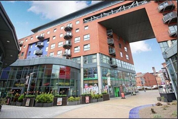 1 Bedroom Apartment For Sale In West One City, Fitzwilliam Street, Sheffield, S1