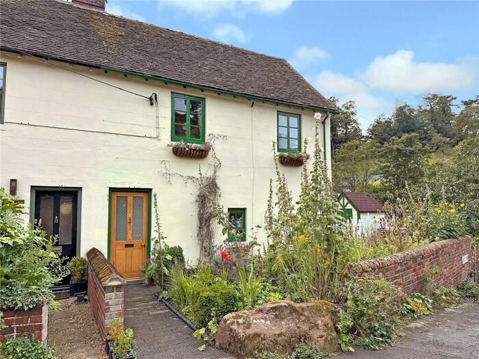 2 Bedroom Cottage For Sale In Castle Lane, Bewdley, DY12